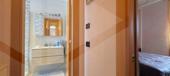 5-salle Appartement à Triggiano, Italy No. 17913 21