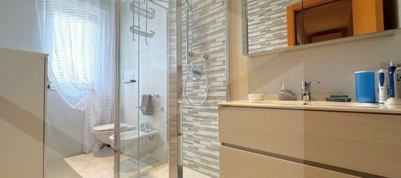 5-salle Appartement à Triggiano, Italy No. 17913 22