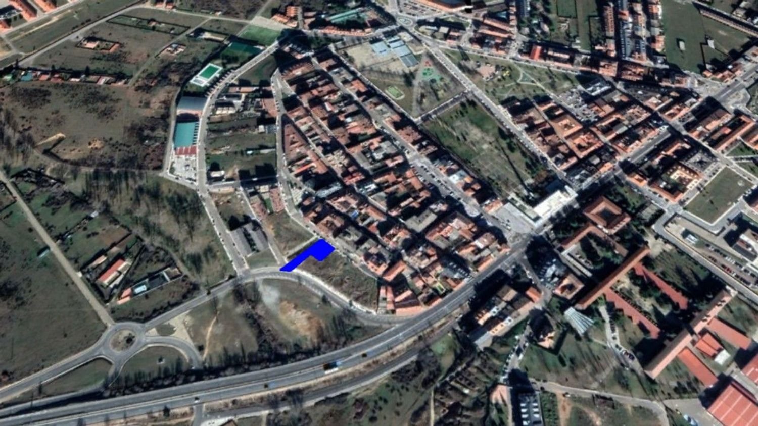 Grundstück in Valverde de la Virgen, Spain 570m², Nr. 70187