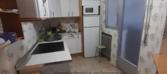 Apartamento de 3 dormitorios en Salamanca, Spain No. 97971 34