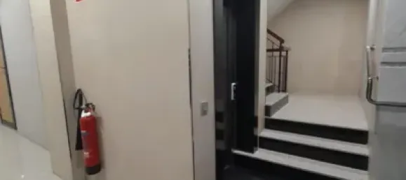 Apartamento de 3 dormitorios en Salamanca, Spain No. 97971 18