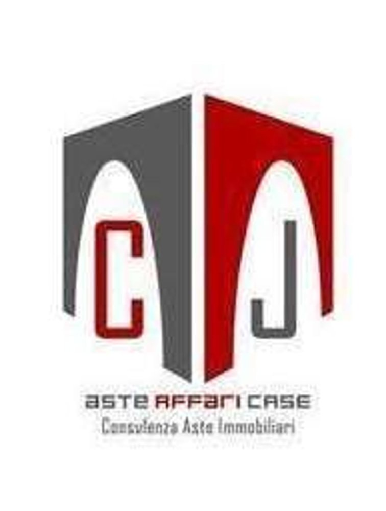 3024m² Warehouse in Monza, Italy No. 187680