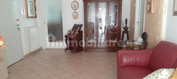 3 bedrooms Apartment in Taranto, Italy No. 42397 10