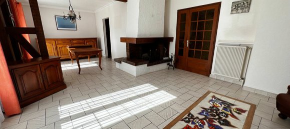 Casa de 4 dormitorios en Fleury-les-Aubrais, France No. 217746 3