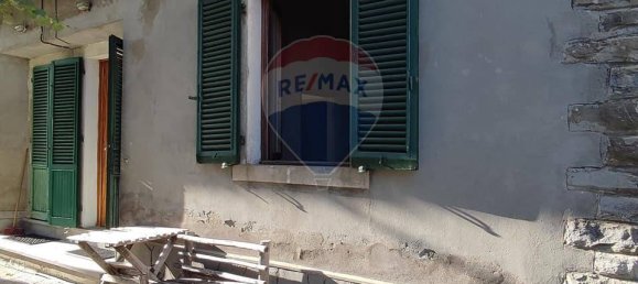 2 bedrooms Apartment in Poppi, Italy No. 165644 9