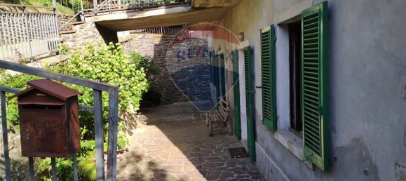 2 bedrooms Apartment in Poppi, Italy No. 165644 11