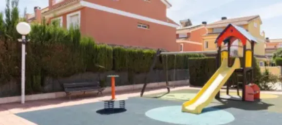 Таунхаус с 3 спальнями в Монкада, Испания № 138198 28