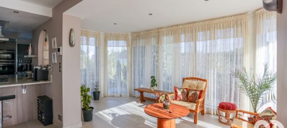 4 bedrooms House in Muzillac, France No. 280122 5