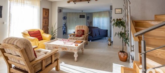 4 bedrooms House in Muzillac, France No. 280122 4