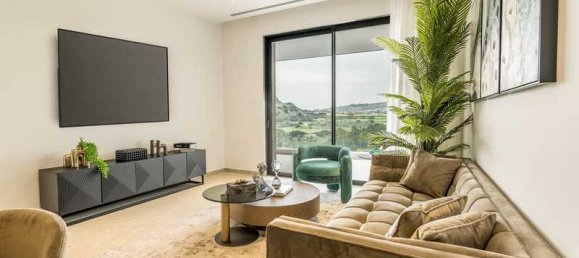 2 bedrooms Penthouse in Agios Tychonas, Cyprus No. 7954 2