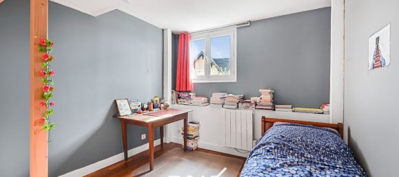 5 bedrooms House in Bagneux, France No. 185203 12