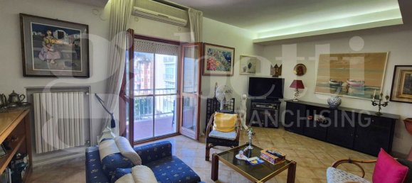3 bedrooms Apartment in Torre Annunziata, Italy No. 341570 11