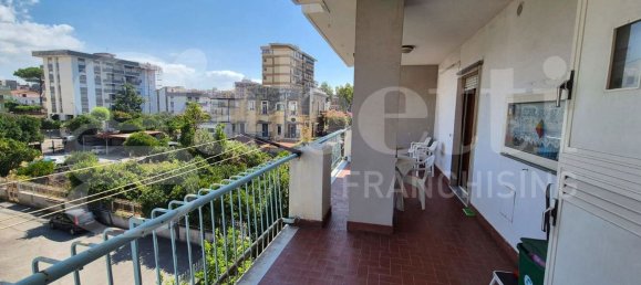 3 bedrooms Apartment in Torre Annunziata, Italy No. 341570 19