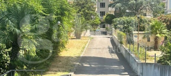 3 bedrooms Apartment in Torre Annunziata, Italy No. 341570 2