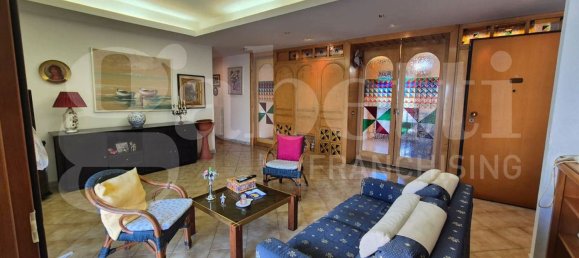 3 bedrooms Apartment in Torre Annunziata, Italy No. 341570 10