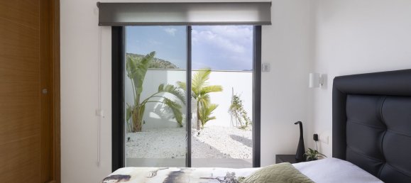 Villa de 4 dormitorios en Coín, Spain No. 139592 28