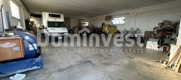 240m² Warehouse in Capalbio, Italy No. 83974 3