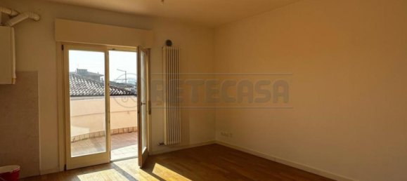 2 bedrooms Apartment in Vicenza, Italy No. 121654 12