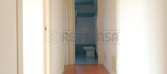 2 bedrooms Apartment in Vicenza, Italy No. 121654 5