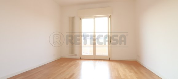 2 bedrooms Apartment in Vicenza, Italy No. 121654 6