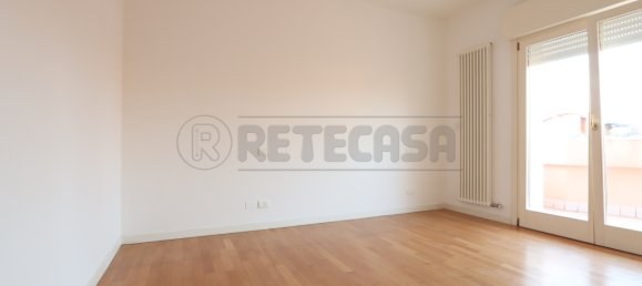 2 bedrooms Apartment in Vicenza, Italy No. 121654 8