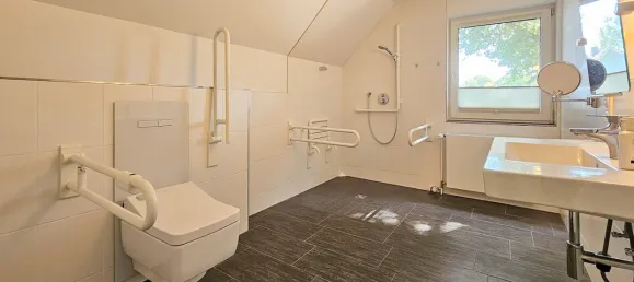 Дом с 9 комнатами в Фрисландия, Германия № 354541 20