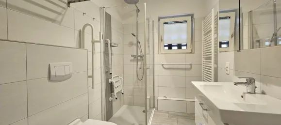 Дом с 9 комнатами в Фрисландия, Германия № 354541 8