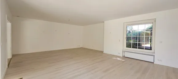 Дом с 9 комнатами в Фрисландия, Германия № 354541 5