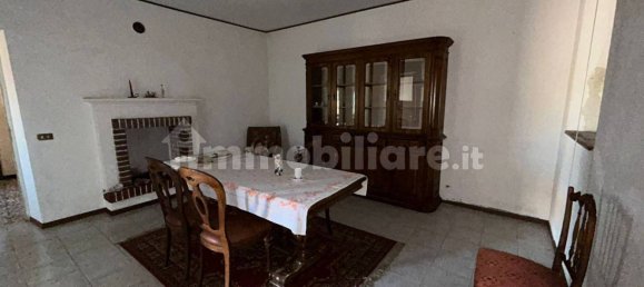 Villa de 3 dormitorios en Ziano Piacentino, Italy No. 323952 9