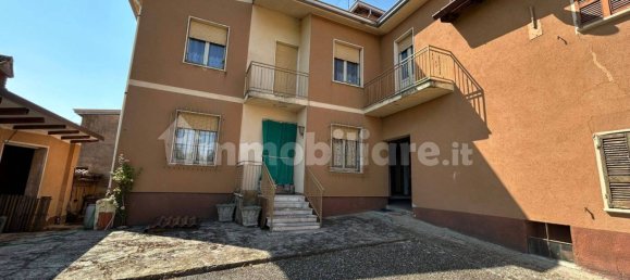 Villa de 3 dormitorios en Ziano Piacentino, Italy No. 323952 2