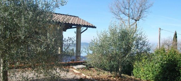 3 غرف نوم فيلا في Magione, Italy رقم 53550 37