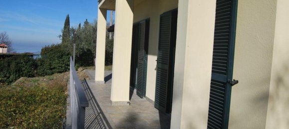 3 غرف نوم فيلا في Magione, Italy رقم 53550 17