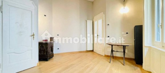 Studio in Milan, Italy, Nr. 250144 6