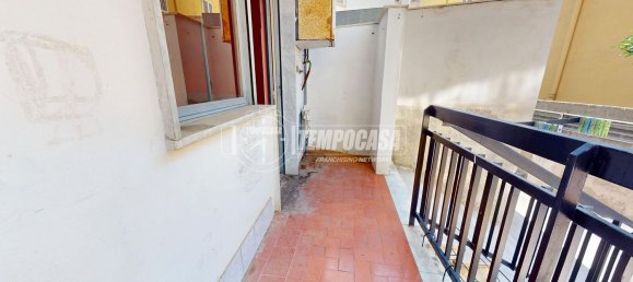 Apartamento de 2 dormitorios en Bari, Italy No. 337354 20