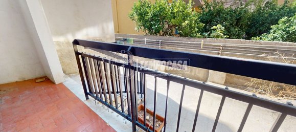 Apartamento de 2 dormitorios en Bari, Italy No. 337354 19