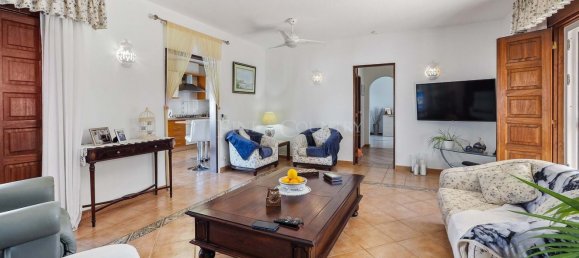 Дом с 5 спальнями в Лагоа, Португалия № 98184 7