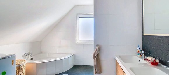 4 Schlafzimmer Haus in Holtzheim, France, Nr. 159553 8