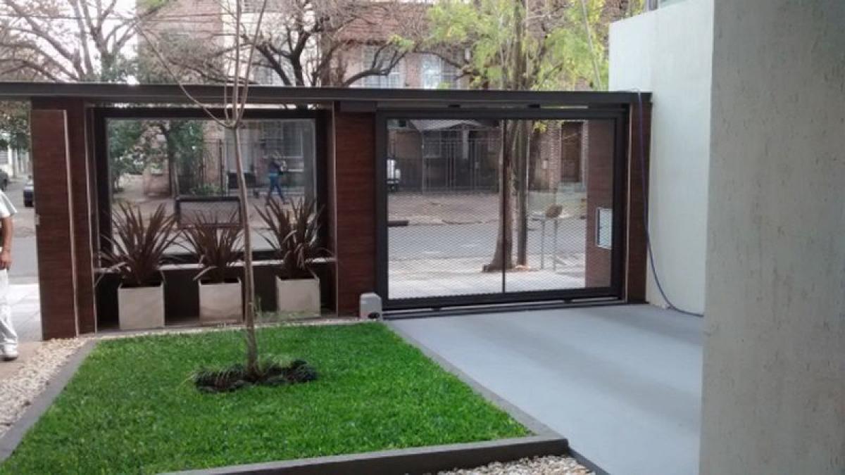 Studio in Moron, Argentina, Nr. 58064