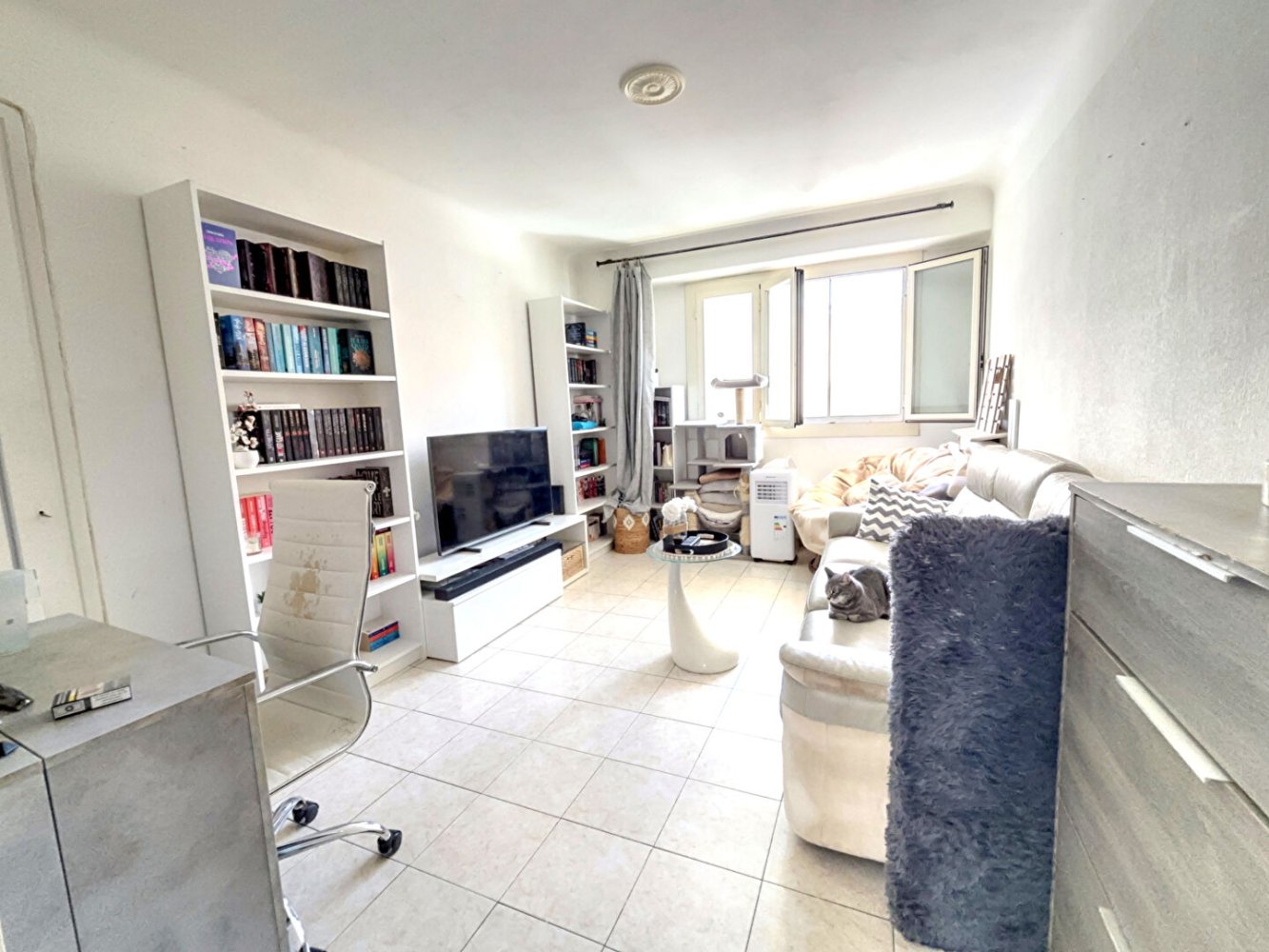 1 bedroom Apartment in Cagnes-sur-Mer, France No. 294270