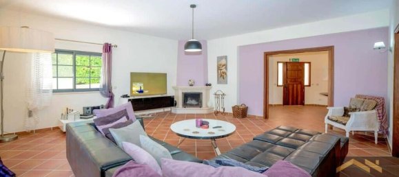 3 bedrooms Villa in Loule, Portugal No. 198377 9