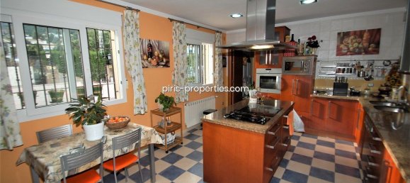 4 Schlafzimmer Haus in Denia, Spain, Nr. 27356 20