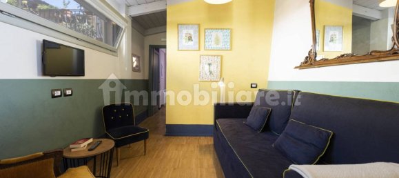 1 bedroom Apartment in Florence, Italy No. 326079 12