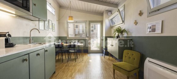 1 bedroom Apartment in Florence, Italy No. 326079 10