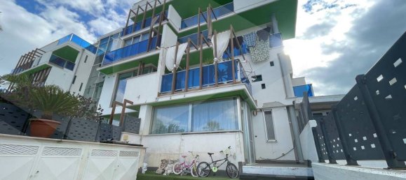 Apartamento de 6 habitaciónes en Manfredonia, Italy No. 226721 41