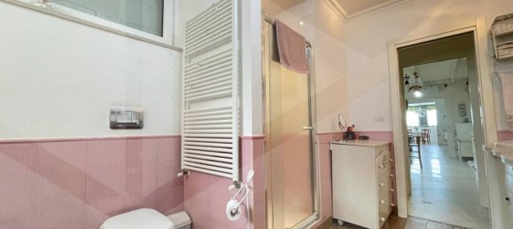 Apartamento de 6 habitaciónes en Manfredonia, Italy No. 226721 19