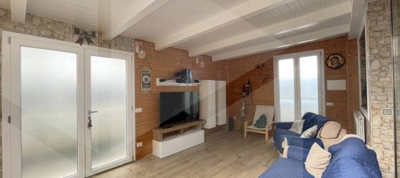 Apartamento de 6 habitaciónes en Manfredonia, Italy No. 226721 48