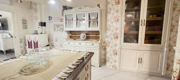 Apartamento de 6 habitaciónes en Manfredonia, Italy No. 226721 16