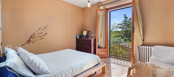 9 rooms Villa in Castiglione del Lago, Italy No. 58055 15