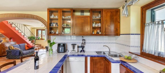 9 rooms Villa in Castiglione del Lago, Italy No. 58055 8