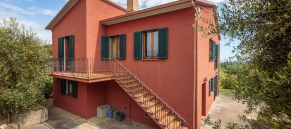 9 rooms Villa in Castiglione del Lago, Italy No. 58055 2